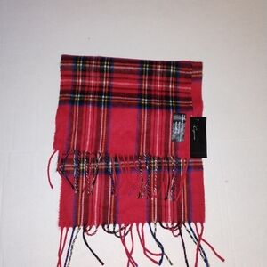 NWT Cejon Plaid Wrap Scarf Retails $36 AT Macy's